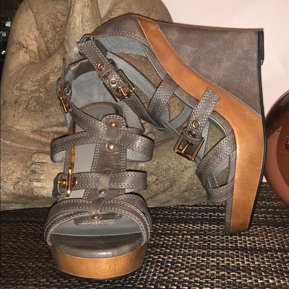 Platform Wedges! - Picture 10 of 10